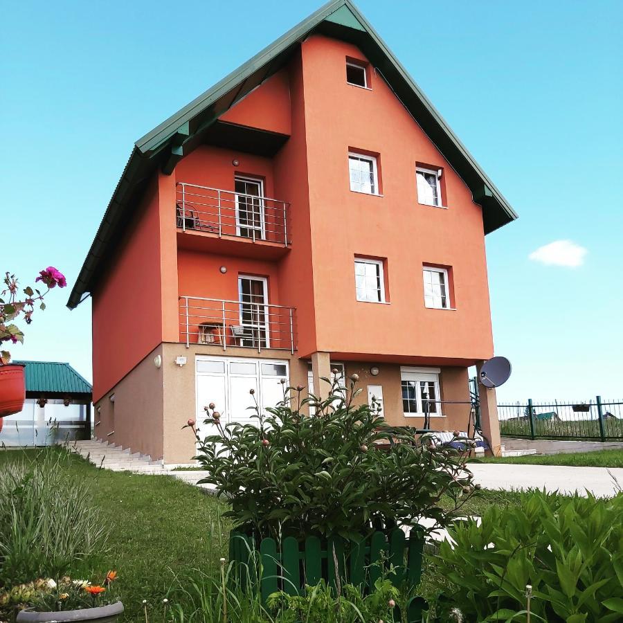 Apartments Millenium Жабляк Экстерьер фото