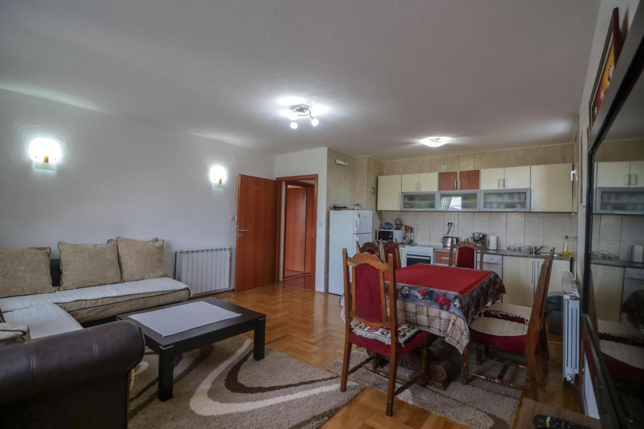 Apartments Millenium Жабляк Экстерьер фото